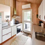 Three-bedroom In Σπίτι διακοπών *