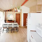 Three-bedroom In * Glesborg