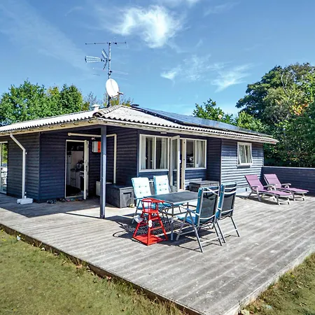 Three-bedroom In *
